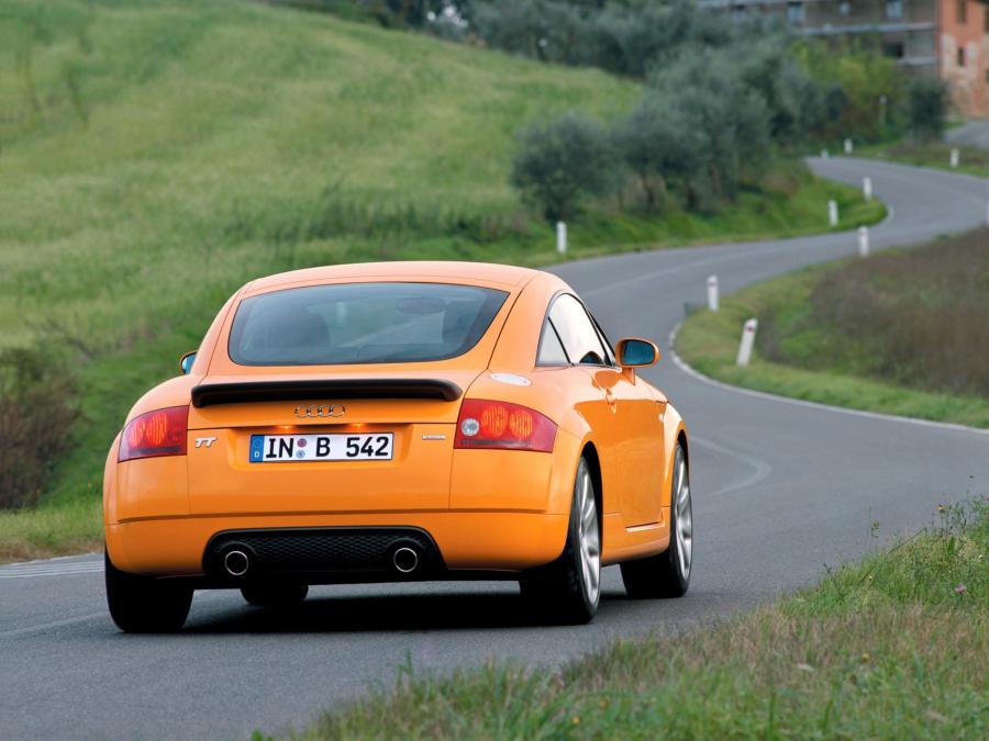  Audi TT 3.2 Quattro Coupe (8N) 2003 года  (WW) (фото 10 из 17)